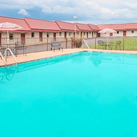 Ozark Junction Mountain View By Oyo Motel Exterior foto