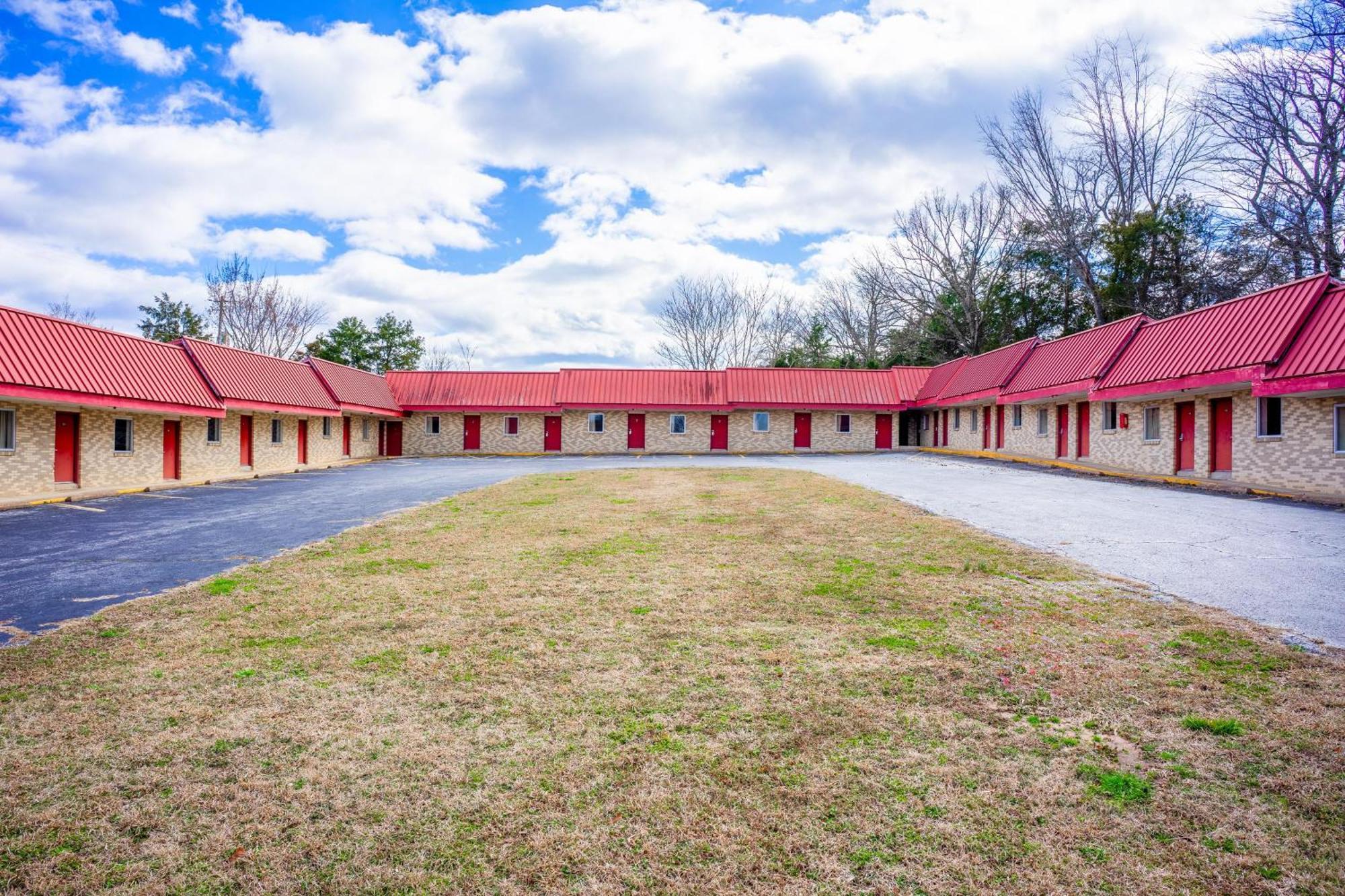 Ozark Junction Mountain View By Oyo Motel Exterior foto